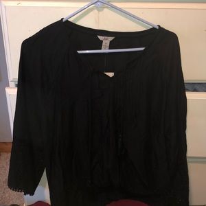 black 3/4 sleeve bass co. shirt